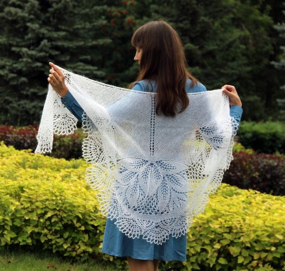 white lace shawls