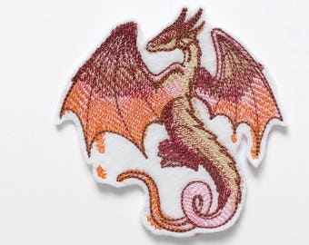 Broderie, appliqué thermocollant dragon ailes déployées