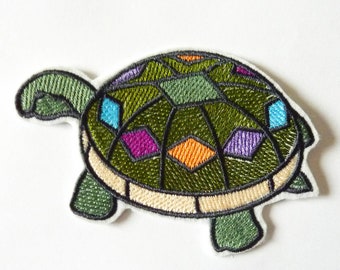 Land turtle iron-on embroidery patch badge