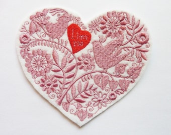 Coeur oiseau I love, broderie thermocollante.