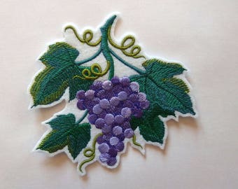 Appliqué écusson patch broderie thermocollant grappe de raisin