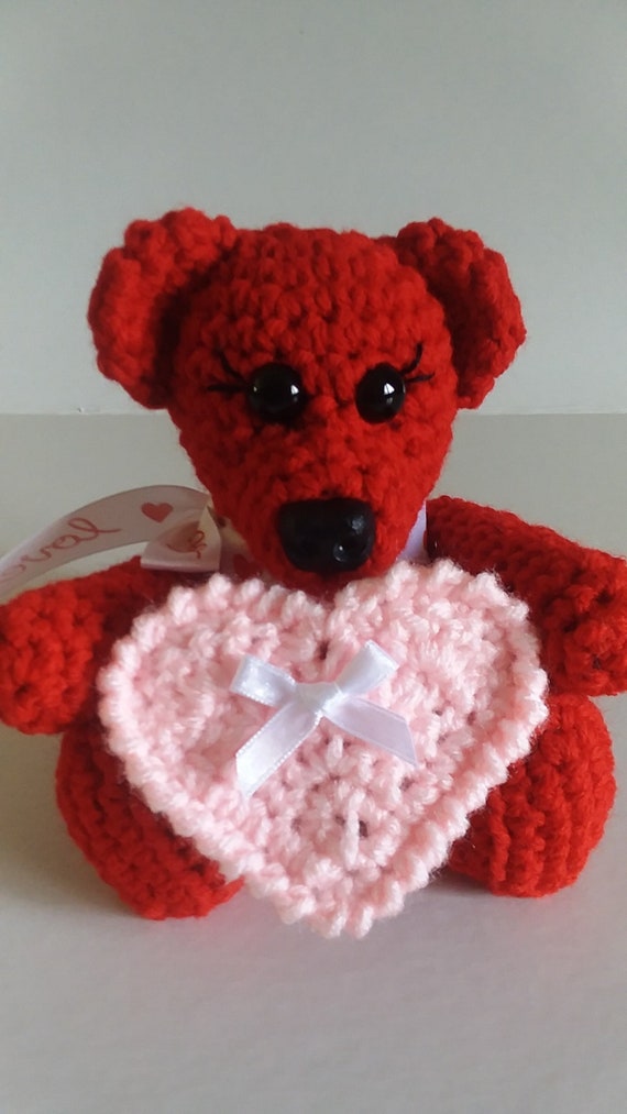 red valentines bear