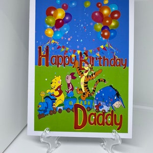 L_27 Winnie the Pooh e cartão de aniversário do papai da gangue com balões, trem, elementos de clipart de banner para criar esta imagem