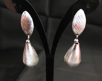 Sarah Coventry "Satin Glow"Brushed Silver Tone, Drop Clip Earrings 1960's