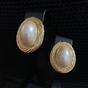 Vintage Trifari Faux Pearl And Gold Tone Clío On Earring image 1