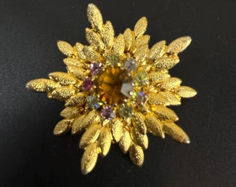 Vintage 1950s–60s Multicolor Rhinestone Flower Brooch, Mid Century Gold Tone Floral Pin