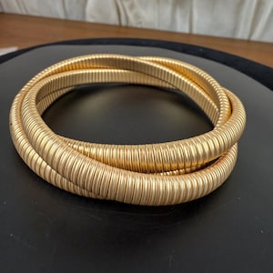 Vintage Gold Coil Bangle Set • 3 Interlocking Stretch Bracelets • Early 2000s Fashion Jewelry