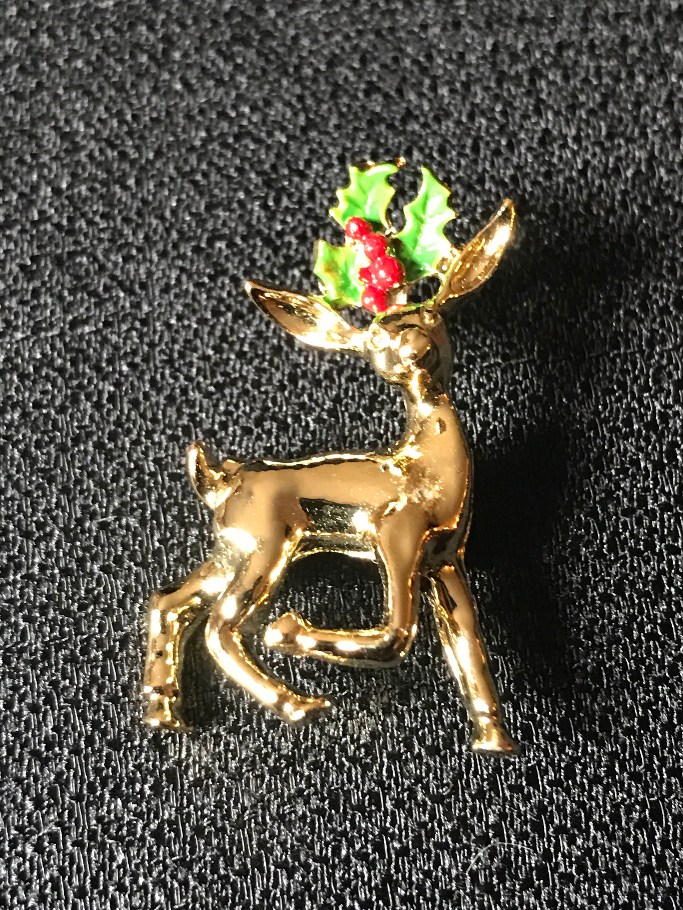 gerry's reindeer pin