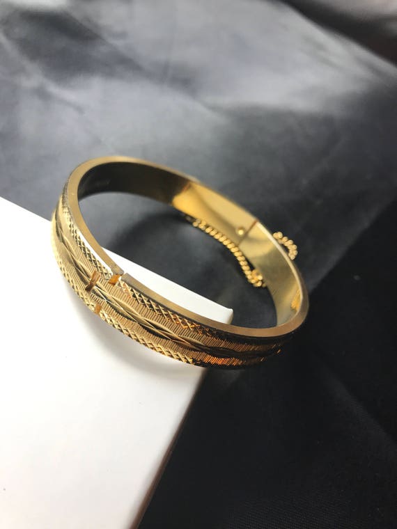 West Germany Gold Tone Hinged Bangle 1960’s Gem