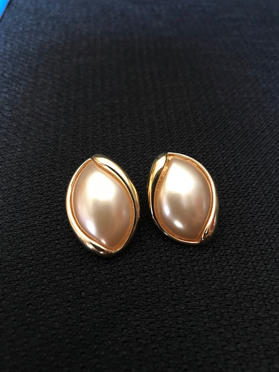 Napier Gold Tone Faux Pearl ,Post (Pierced) Earri… - image 1