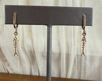 Vintage Fish Skeleton Dangle Earrings in Gold Tone, 1.25 Inches in Length, Mid Century