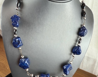 Vintage Howlite and Magnetic Hematite Beaded Necklace with Toggle Clasp, 21.5 Inches, 1980s–1990s