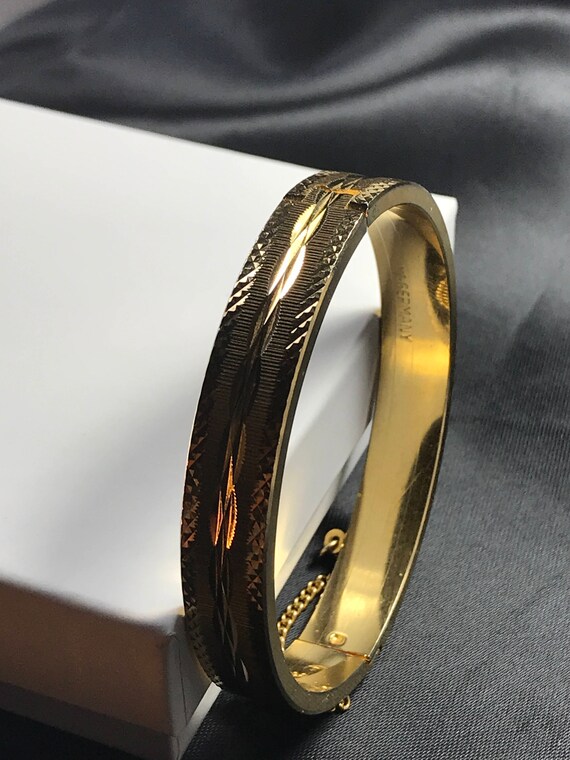 West Germany Gold Tone Hinged Bangle 1960’s Gem