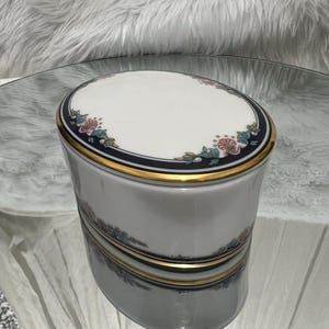 Gorham Chantilly Oval Trinket Box Fine China Made In Japan.