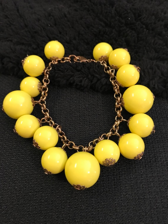 Cha Cha Gold Tone Bracelet-Yellow Lucite Beads Cha