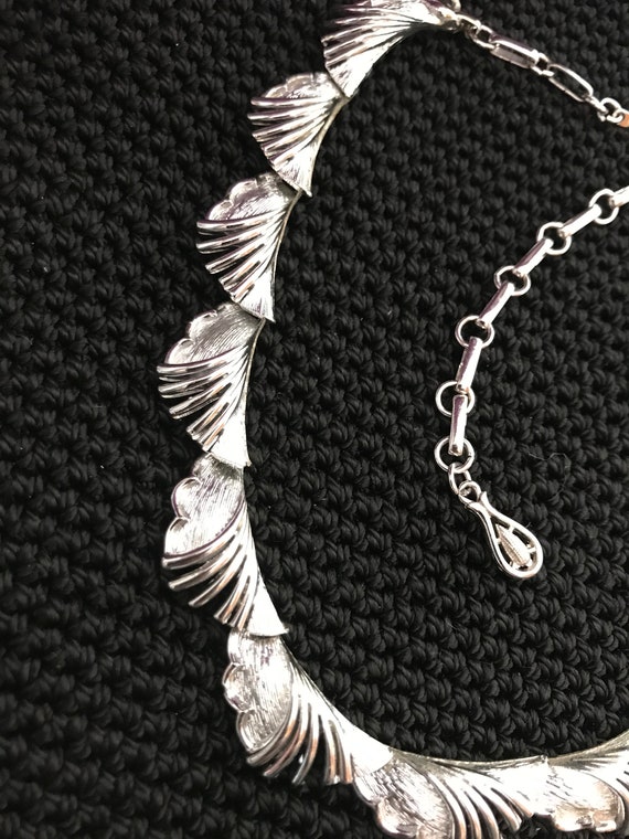 Vintage Coro Pegasus Collar Necklace-Silver Tone … - image 3