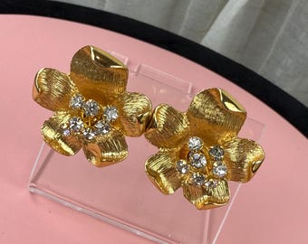 Vintage Gold Tone Rhinestones Flower Earrings-Clip On Mid Century Jewelry