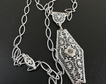 Antique Edwardian–Art Deco Filigree Necklace – Patent 1,257,158 (1918)