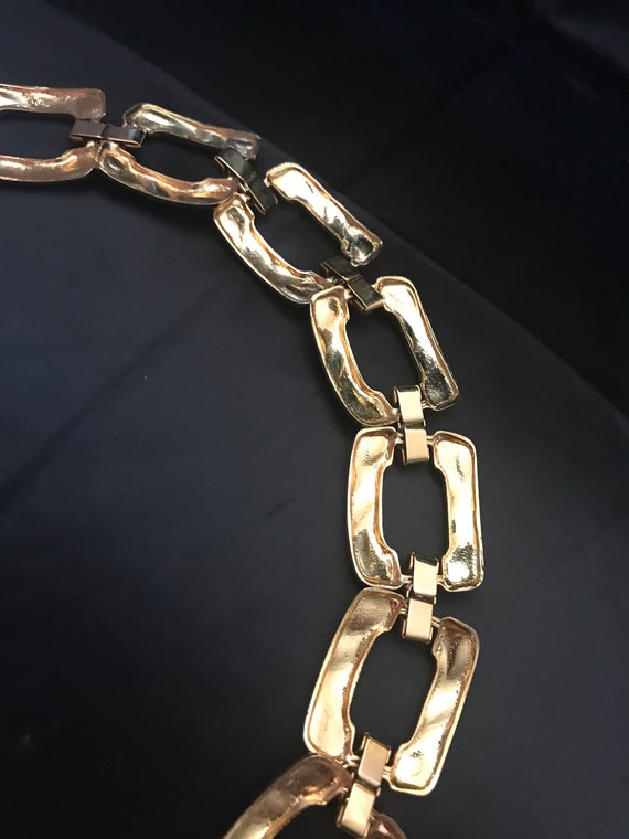 Vintage Hammered Square Link Necklace-Bold Gold T… - image 7