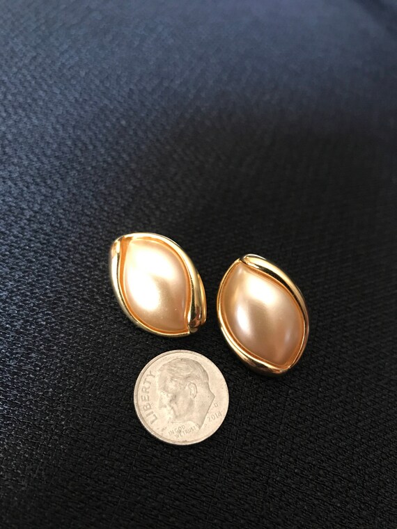 Napier Gold Tone Faux Pearl ,Post (Pierced) Earri… - image 6