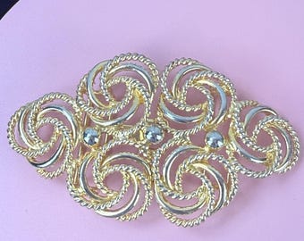 Vintage 1984 Mimi di N Gold Swirl Belt Buckle – Ornate Designer Statement Accessory