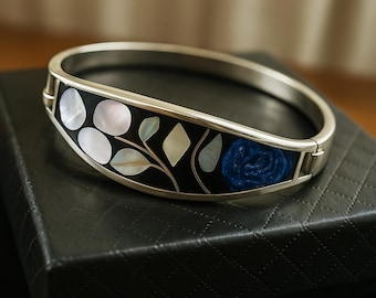 Vintage Mexican Alpaca Inlay Bangle – Abalone Shell, Blue Stone & Mother of Pearl Floral Design