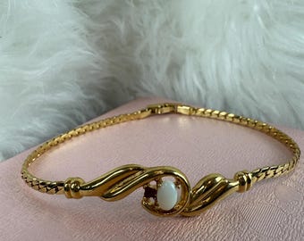 Gold-Plated Bracelet with Opal & Ruby Stones – Vintage 8”
