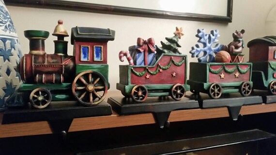 train stocking holder set of 5