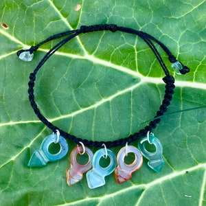 Natural Agate African Tahalkimt / TANFOUK talisman adjustable bracelet