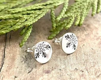 Snowflake Earrings, Sterling Silver Circle Snowflake Stud Earrings