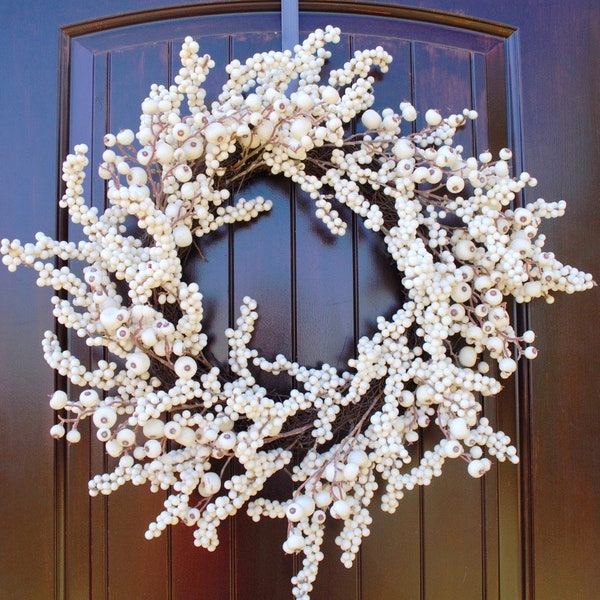 Cream Berry Wreath, All Season, Winter, 20 inch, gift idea, new home, valentine gift