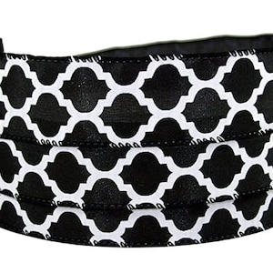 Nastro marocchino con quadrifoglio bianco e nero, n. 9, 1,5" X 50 iarde