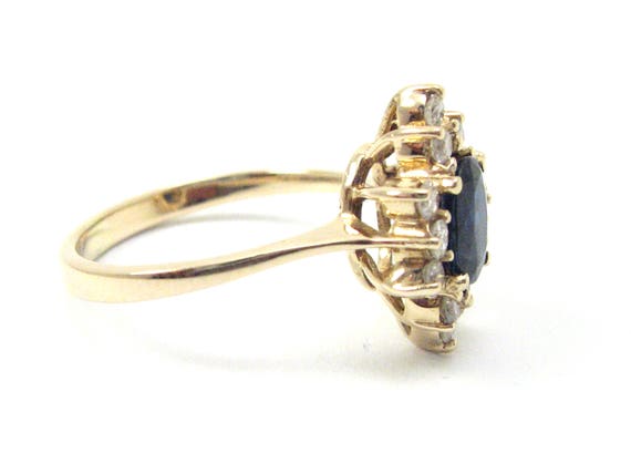 Vintage 14K Yellow Gold Sapphire And Diamond Ring… - image 4