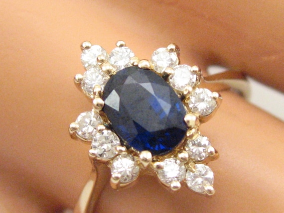 Vintage 14K Yellow Gold Sapphire And Diamond Ring… - image 5