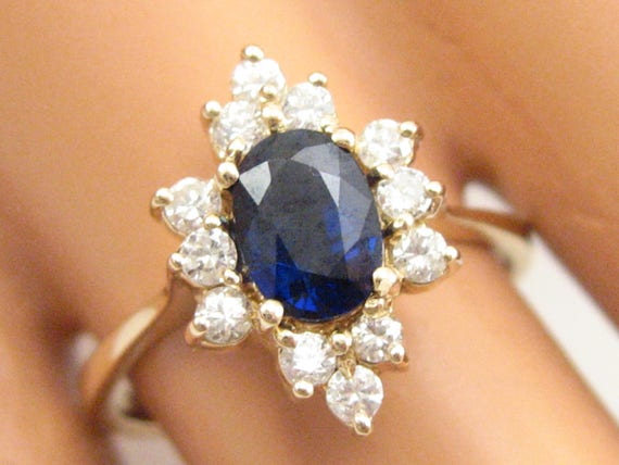 Vintage 14K Yellow Gold Sapphire And Diamond Ring… - image 6