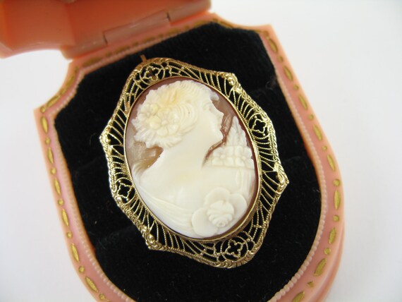 Antique Art Deco 14K Yellow Gold Filigree Shell C… - image 3