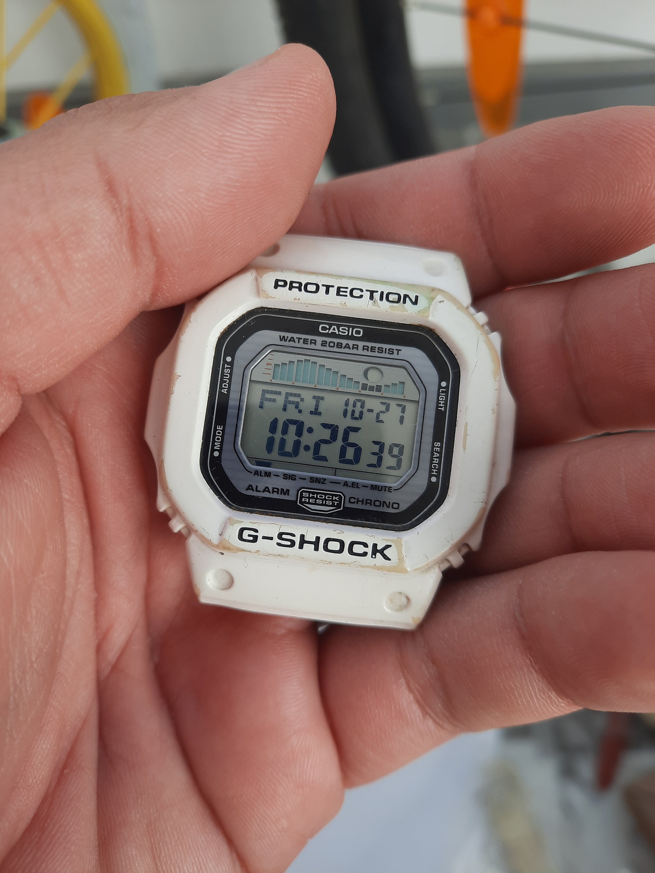 Reloj Casio G-Shock hombre DW-5600CA-8ER - Joyería Oliva