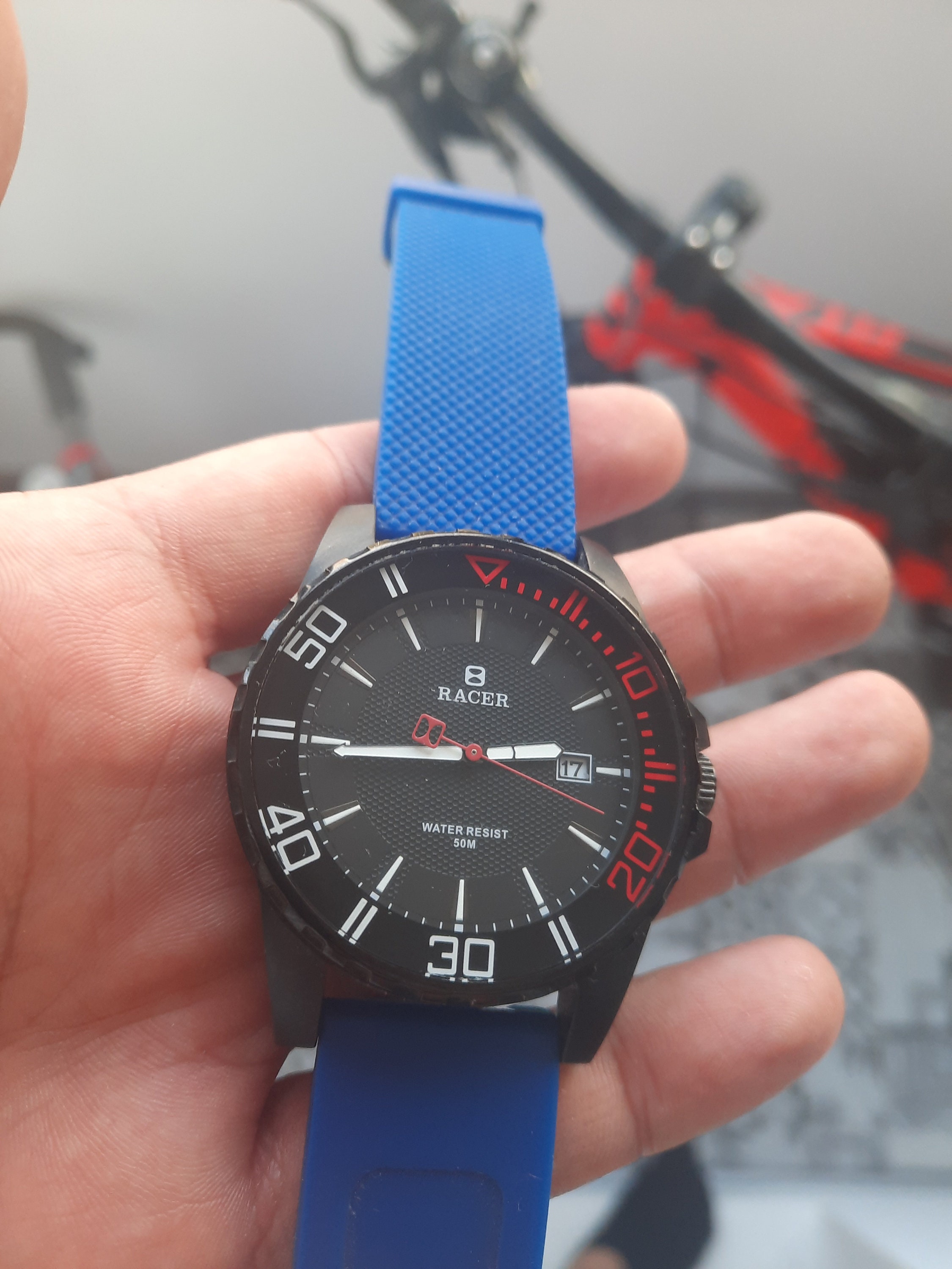 Racer quartz deals watch