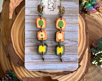 Bunte, handgemachte, leichte Ohrhänger, Polymer Clay Ohrringe, Handwerker Ohrringe, Geschenk für Sie