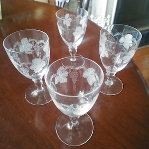 4 Crystal Sherry Glasses Etched Grapevine Pattern vintage stemmed approx 4 inches tall x 2 1/8 inch opening Czech Bohemia
