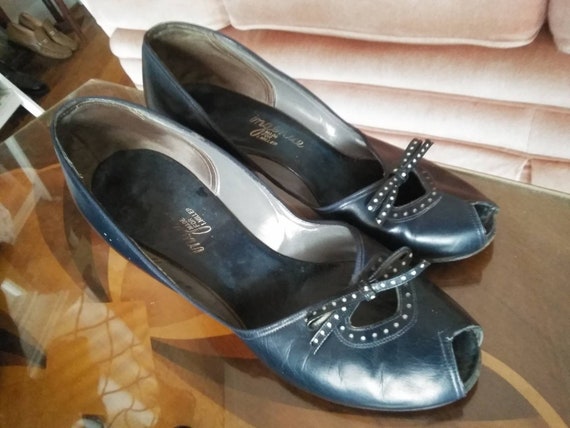 Vintage Leather Ladies Shoes 30-40s Ingenue hand m