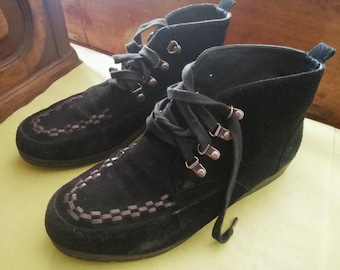 Vintage Leather Lace up Boots Wittner Dale charcoal suede with gray highlights chrome eyes good quality stylish GC