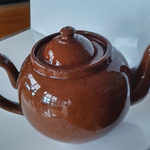 Large Vintage Brown Betty Teapot ALB 6-8 cups glazed pottery classic 1920-40s made in England