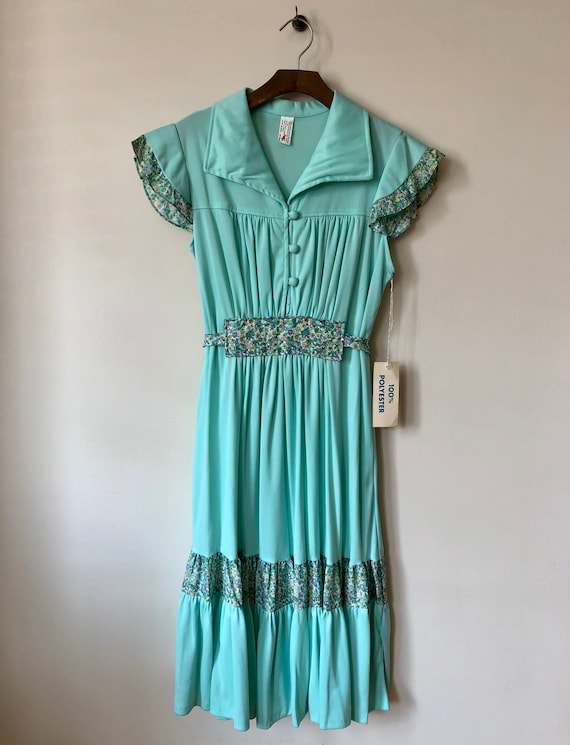 1970s seafoam green flutter sleeve dress with flor
