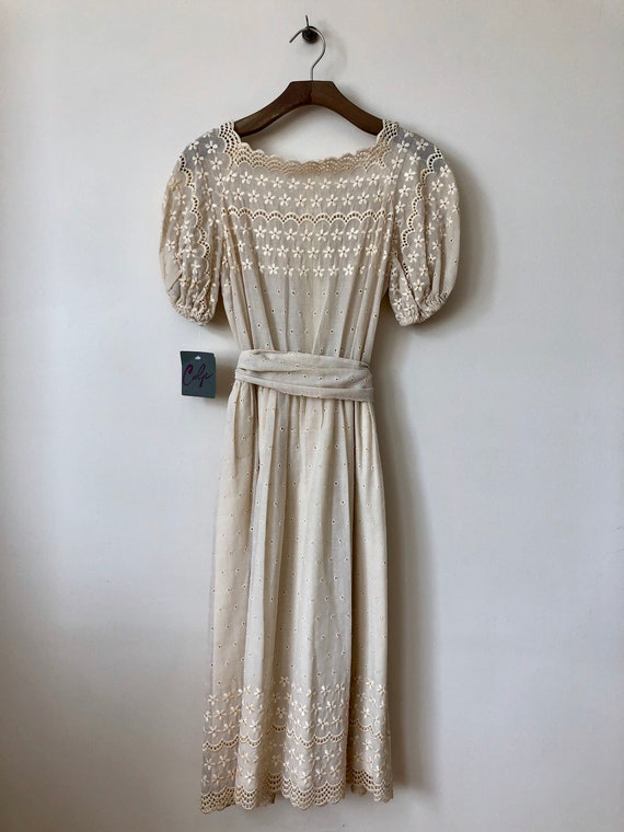 1970s cream scalloped eyelet dress with floral emb