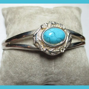 TURQUOISE CUFF BRACELET - Split Shank - Sterling Silver - Vintage - New Old Stock