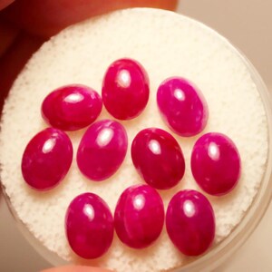 THAI RUBY CABOCHONS – 10 pc parcel of 8 x 6 mm Ovals - Vintage Natural Material – Not Manmade - New Old Stock - Made Between India & Maine