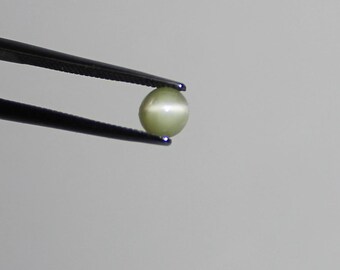 SILVER CATSEYE CHRSOBERYL – 5.4 mm Round – Sri Lanka (Ceylon) pre-1980 – Natural & Untreated – Translucent – Fine Quality - Made in Maine