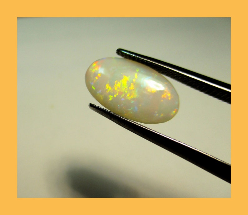 Made in Maine AUSTRALIAN WHITE OPAL \u2013 Coober Pedy South Australia \u2013 13 x 7.5 mm Oval Shaped Cabochon