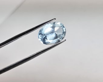 NEW ENGLAND AQUAMARINE – Grafton County New Hampshire – 14 x 10 mm Oval - Natural and Untreated - Made Between Massachusetts & Maine